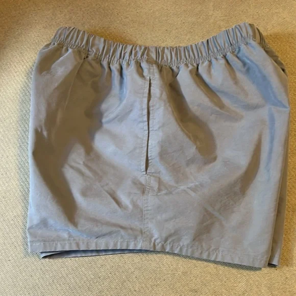 Fear of God Essentials Shorts Taupe Gray Size Medium Drawstring Waist Streetwear